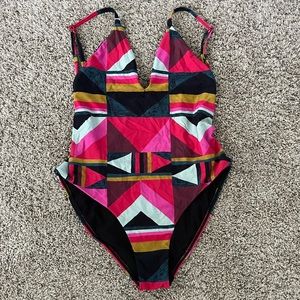 Colored pattern BILLABONG swimsuit